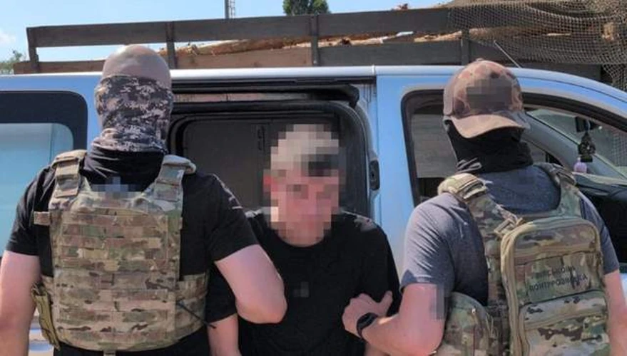 СБУ затримала в Ізюмі чоловіка, якого підозрюють у роботі на спецслужби РФ