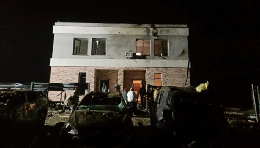 ДСНС підтвердила удар дрона по приватному будинку на Київщині: двоє госпіталізовані